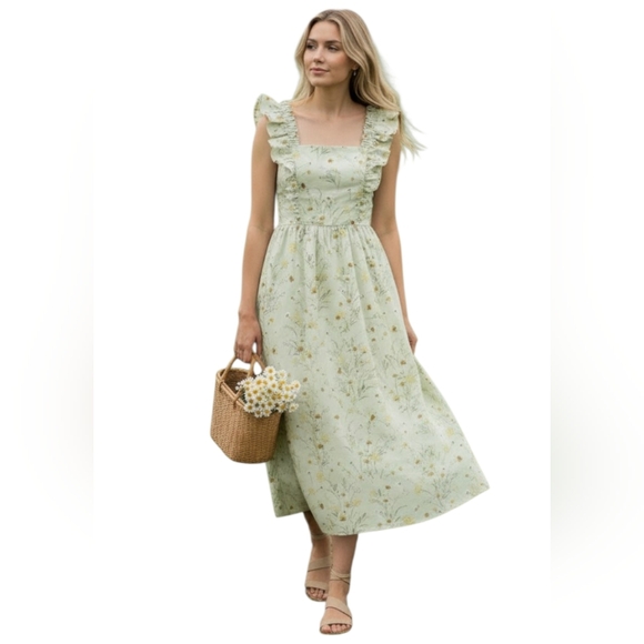 H&M Dresses & Skirts - H&M Meadow Wildflowers Cottagecore Floral Dress Blogger Favorite Light Green S